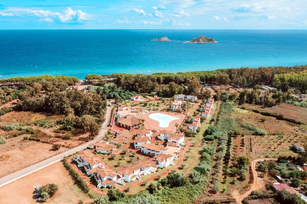 Marina Torre Navarrese Resort سانتا ماريا نافاريز إيطاليا
