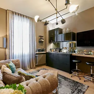 my-home-for-you-tasso-style-apartment.it-lombardy.com/